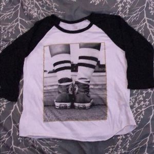 Women’s quartered sleeve Converse shirt size XL